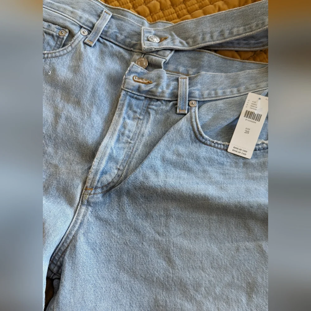 Agolde cut out denim shorts! - Picture 3 of 4